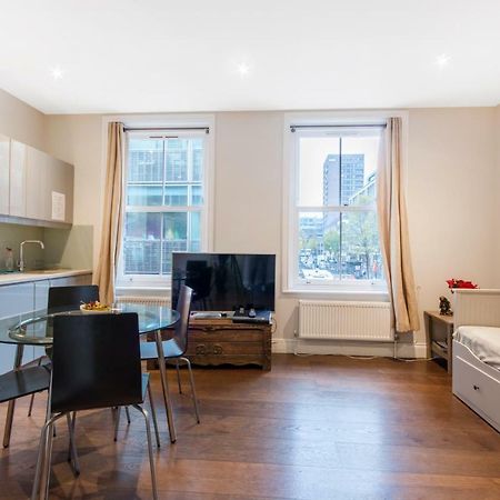 Stunning Soho Apartment 伦敦 外观 照片